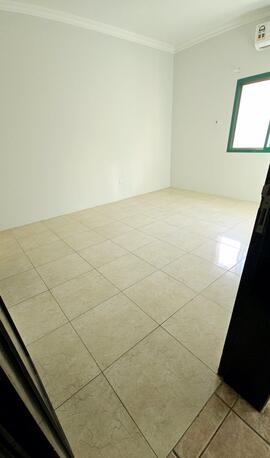 Bhd 250/month, 2 Br, 2 Bedroom Semi Furnished Flat For Rent Without Ewa