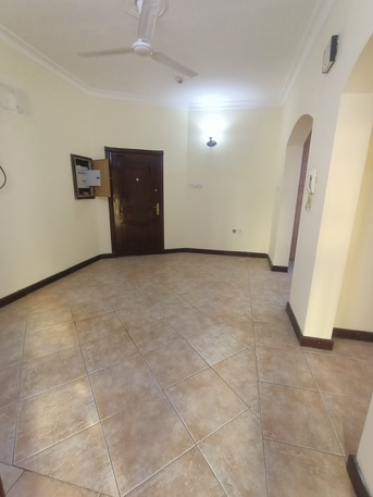 Bhd 200/month, 2 Br,semi Furnished 2 Bedroom Spacious Flat For Rent In Hoora With Electricity*35529070