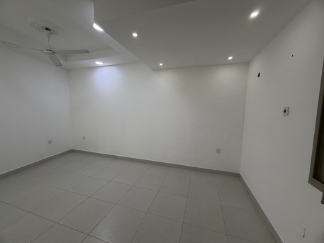 Bhd 165/month, 1 Br, 1  Bedroom Flat For Rent With Ewa 165bd