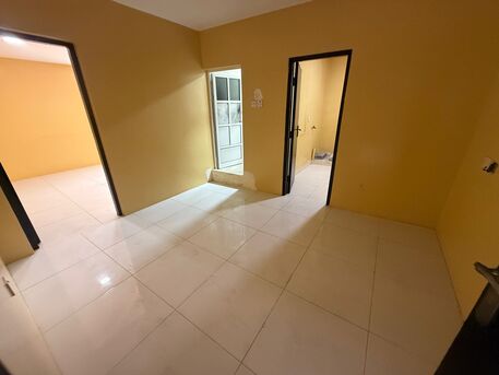 Bhd 150/month, 1 Br, Flat For Rent In Muharraq With Ewa , Unlimited Nearby Gold Market