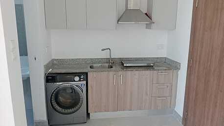 Bhd 185/month, Studio, 185 Bd/semi Furnished Luxury Studio With Parking Inclusive Of Ewa